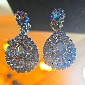 Elegant Blue Crystal Drop Earrings